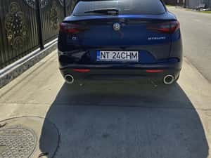 Alfa Romeo Stelvio 2.0 Turbo Benzină – 280 CP — miniatura 2