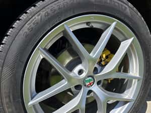 Alfa Romeo Stelvio 2.0 Turbo Benzină – 280 CP — miniatura 5