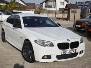 BMW Seria 5 520d M Paket Facelift 218cp Eur6 Lane încălzire Distronic Head up display distribuție noua 0km moduri automat navigație Germania Garanție