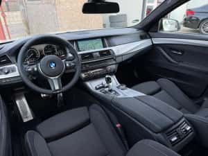 BMW Seria 5 520d M Paket Facelift 218cp Eur6 Lane încălzire Distronic Head up display distribuție noua 0km moduri automat navigație Germania Garanție — miniatura 9