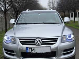 Proprietar Vand Volkswagen Touareg INDIVIDUAL 3.0 MANUAL cu PERNE - ofer finantare — miniatura 2