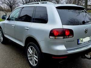 Proprietar Vand Volkswagen Touareg INDIVIDUAL 3.0 MANUAL cu PERNE - ofer finantare — miniatura 4