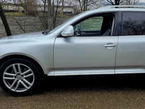 Proprietar Vand Volkswagen Touareg INDIVIDUAL 3.0 MANUAL cu PERNE - ofer finantare — miniatura 8