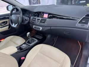 Renault Laguna 2.0 dCi 173cp Initiale Paris/Garantie/Bose/Pano/RateAuto/Cash/Buy Back — miniatura 7