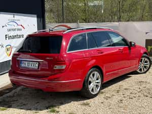 Mercedes C250 CDI/4Matic/2013/2.2d/204Cp/Trapa/Automat — miniatura 4