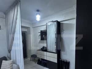 Apartament de vanzare, cu 2 camere, 68 mp, modern, parter, zona George — miniatura 2