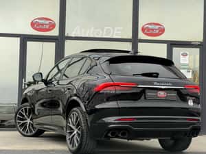 Maserati Grecale 2.0 Turbo Mild-Hybrid GT AWD 2023 — miniatura 3