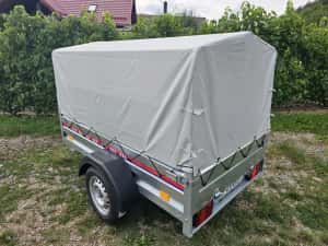 Remorca 750kg cu Prelata Inmatriculat — miniatura 3