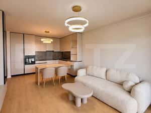 Apartament lux 2 camere, 45 mp, terasa 10 mp, etaj intermediar, garaj,