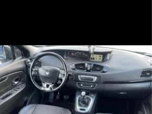 Renault scenic 15 DCI — miniatura 4
