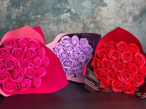 Buchet 19 trandafiri sapun si alte marimi — miniatura 9