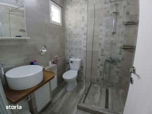 Apartament  renovat, Berceni,Giurgiului nr 122, centrala proprie — miniatura 5