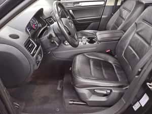 Volkswagen Touareg 2018, 168.779 km, Diesel, 23.334 EUR — miniatura 7