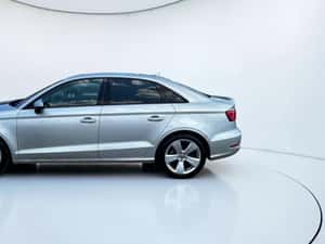 Audi A3 Limuzină 2.0 TDI S-Line Sportpaket — miniatura 2
