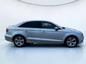 Audi A3 Limuzină 2.0 TDI S-Line Sportpaket — miniatura 4