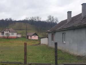 Vând casă cu teren în Silivaș - Gherla