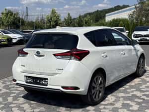 Toyota Auris Automată 136 HP Hibrid (B/E) — miniatura 6