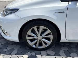 Toyota Auris Automată 136 HP Hibrid (B/E) — miniatura 7