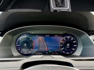 Volkswagen Passat 2017 2.0 TDI 150 cp / Virtual cockpit / Garantie 12 luni / Navi mare / Moduri de condus / Set jante iarna cadou / Distronic — miniatura 6