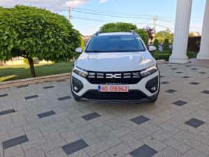 Dacia Sandero Stepway 2025 1.0 + GPL — miniatura 2