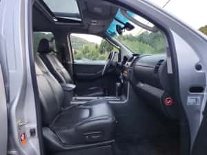 Nissan Navara "4x4 Dif.blokabil "Trapă — miniatura 7