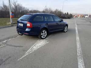 Skoda Octavia 2,0 tdi! 4x4! — miniatura 3