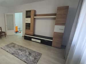 Apartament de inchiriat 2 camere Cetate cu loc parcare!!