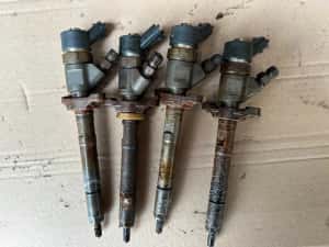 Injectoare Ford Focus 2 , 1.6 TDCI cod 0445110259 — miniatura 2