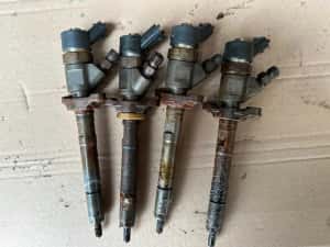 Injectoare Ford Focus 2 , 1.6 TDCI cod 0445110259 — miniatura 4