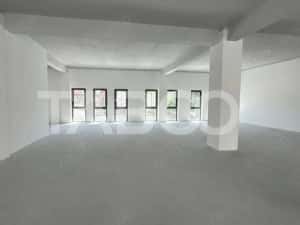 Spatiu birouri modern de inchiriat 195 mpu zona ultra central Sibiu — miniatura 2