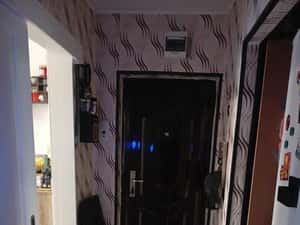 Inchiriez apartament 2 camere semidecomandate — miniatura 3