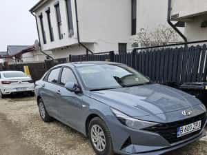 Hyunday Elantra 2023 — miniatura 2