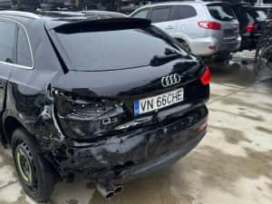 Audi Q3 S LINE 2.0 2012 euro5 manual avariat lovit avariate — miniatura 5