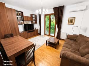 Floreasca Ceaikovski 2 camere decomandat Etaj 1/2 Centrală proprie — miniatura 3