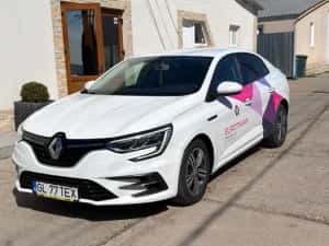 Renault Megane TCe 140 automata — miniatura 9