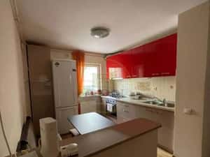 Apartament 2 camere decomandat-cartier Tractorul — miniatura 4