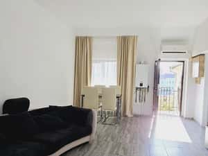 Apartament 4 camere, et.3, mobilat, utilat, ultracentral +pret cu tva — miniatura 3