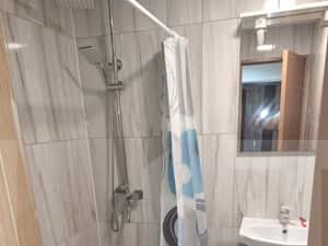 Inchiriez apartament 3 camere! — miniatura 4