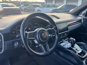 Porsche Cayenne – SUV premium pe benzină, model 2019 — miniatura 3