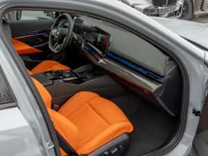 BMW M5 Hibrid Nou, Rulaj 10 km, 727 cp — miniatura 2