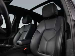 Porsche Macan SUV Second-hand 265 cp 2024 — miniatura 5
