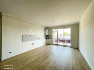 Apartament 2 camere de vanzare in Floresti