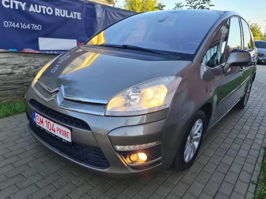 Citroen C4 Picasso 110CP Diesel 2013 - 271.000 km — fotografie 1 din 7