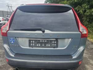 Volvo xc60 D5 4x4 — miniatura 5