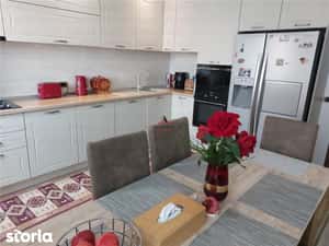 ISARAN - Apartament 3 camere, Parcare Subterana, Tractorul zona Coresi — miniatura 6