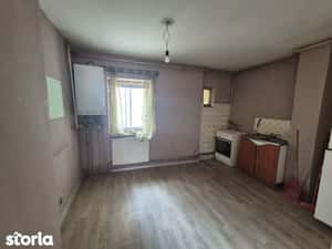 Apartament 3 camere, parter,2 balcoane , 84 mp+boxa — miniatura 4