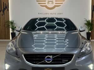 ** Volvo V40 R-Design ** — miniatura 3