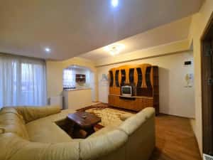 Inchiriez apartament 3 camere cam. Semidecomandat, 57.0 mp Etaj 2 din 3 • Miercurea Sibiului, Sibiu — miniatura 2