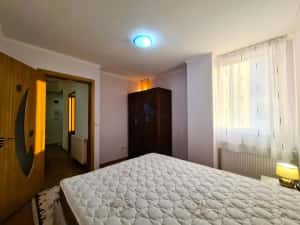 Inchiriez apartament 3 camere cam. Semidecomandat, 57.0 mp Etaj 2 din 3 • Miercurea Sibiului, Sibiu — miniatura 5