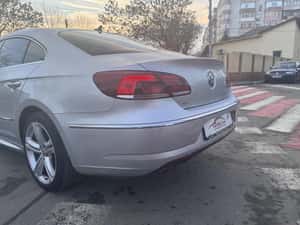 Volkswagen Passat Automată 150 HP Diesel — miniatura 7
